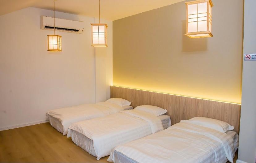 Rumah Tetamu Bunk Bunk Malacca Exteriör bild