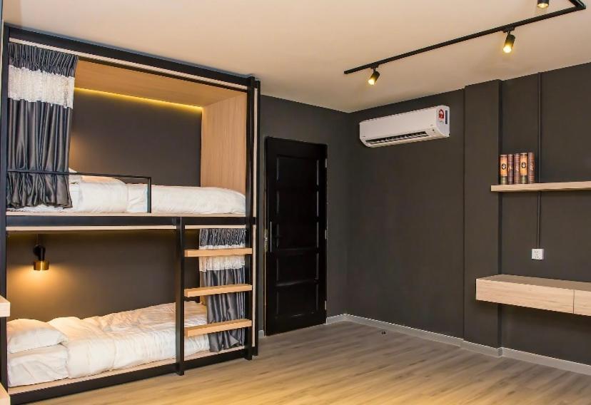 Rumah Tetamu Bunk Bunk Malacca Exteriör bild